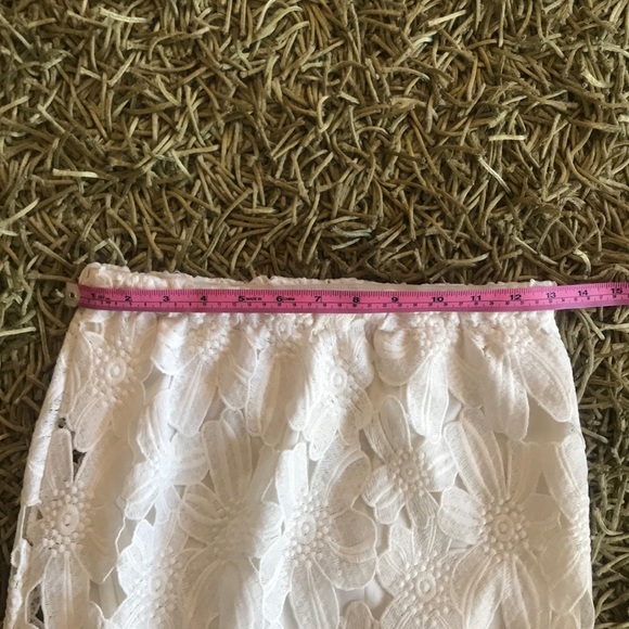 High waisted pencil skirt - Picture 2 of 3